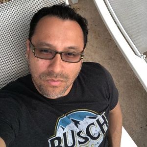 Meet your Posher, Tom